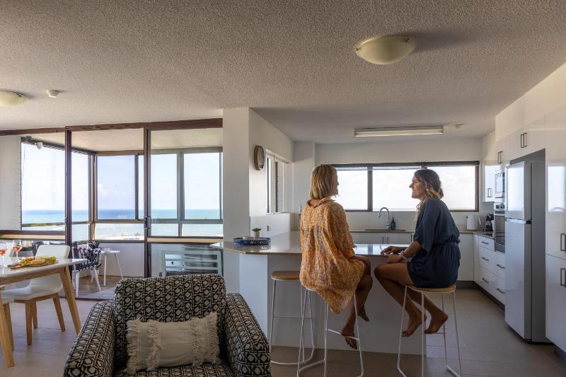 Breezy Kings Beach Apartment with Ocean Views - image 7