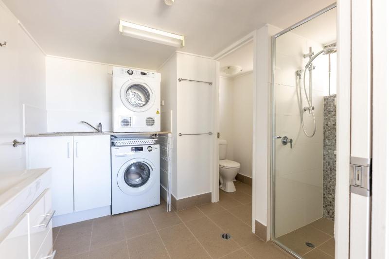 Breezy Kings Beach Apartment with Ocean Views - image 9