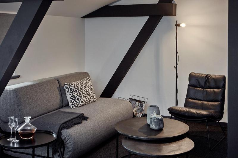 Superior Double Room image 3