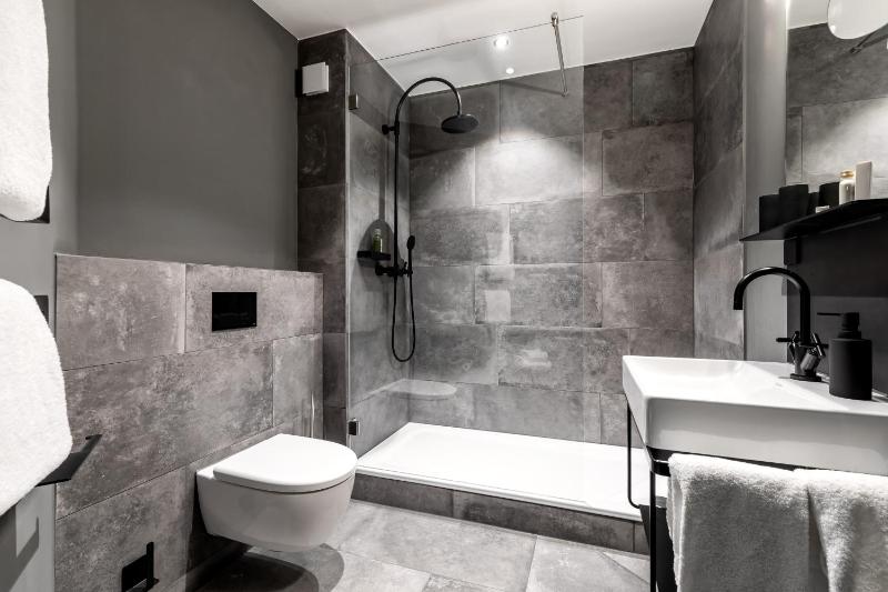 Superior Double Room image 2