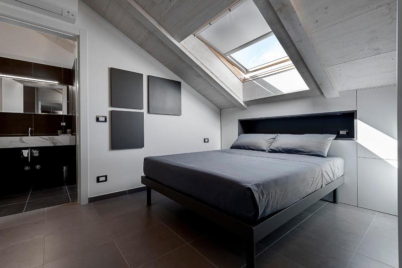 Suite Apartment image 2
