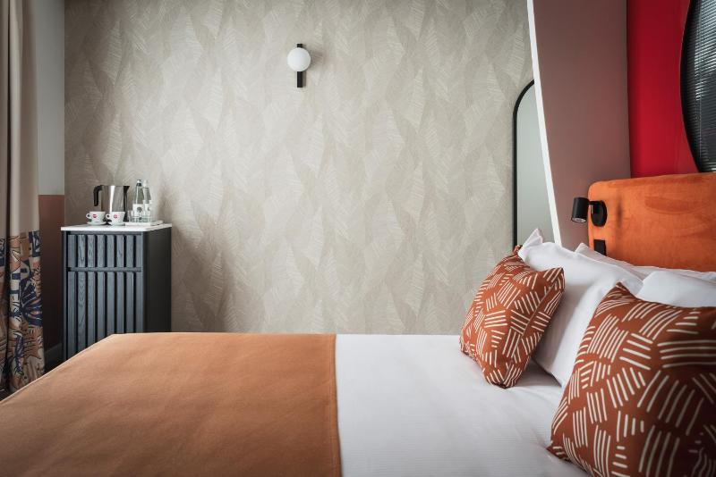 Superior Double Room image 2