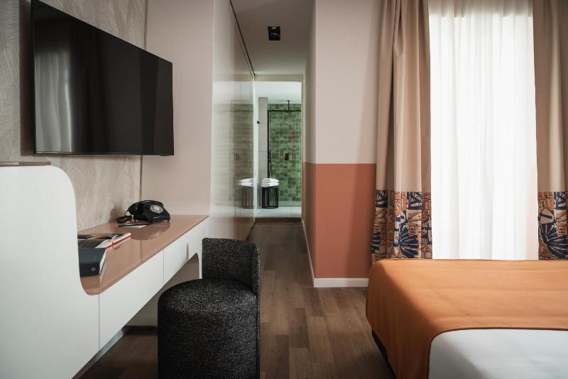 Suite image 4
