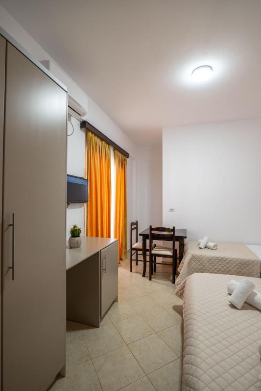 Standard Apartment image 4