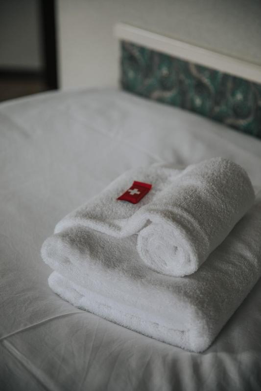 Standard Single Room with Shared Bathroom image 3