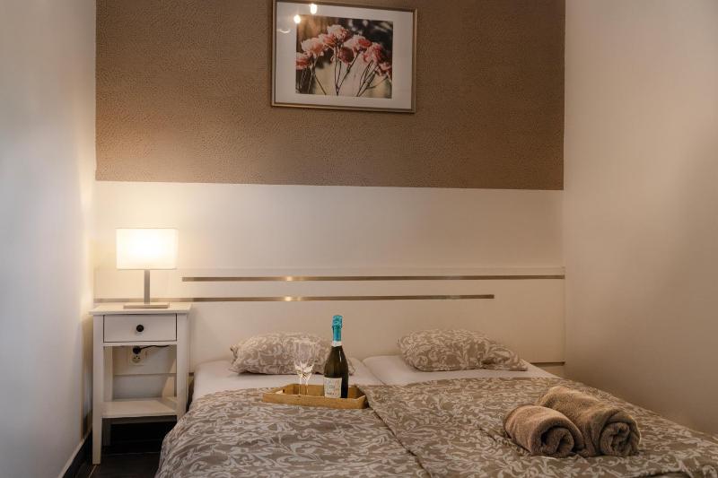 Apartment image 2