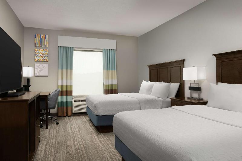 Room with Two Queen Beds - Non-Smoking image 1