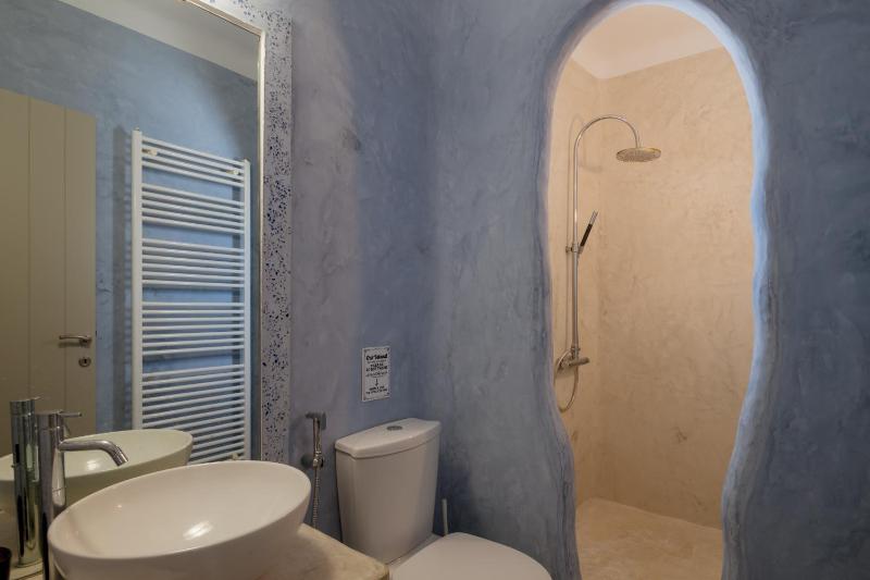 Villa Acqua · Gorgeous pool villa stunning sea views helipad! - image 24