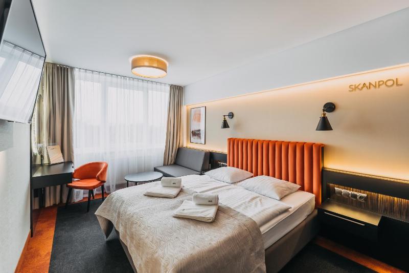 Deluxe Double Room image 1