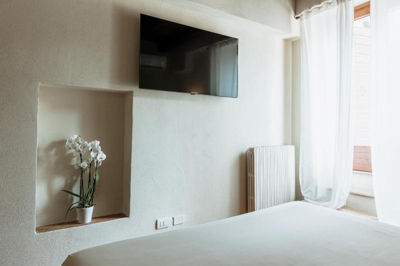 Osteria Luxury Apartments - image 20