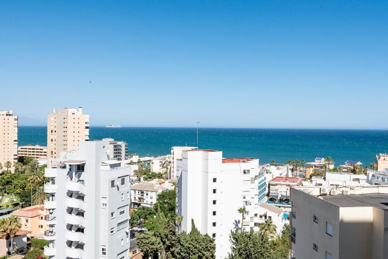 MalagaSuite Sea View Babilonia - image 12