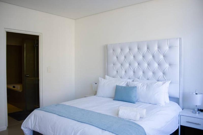 Freedom Plaza serviced apartments - image 10