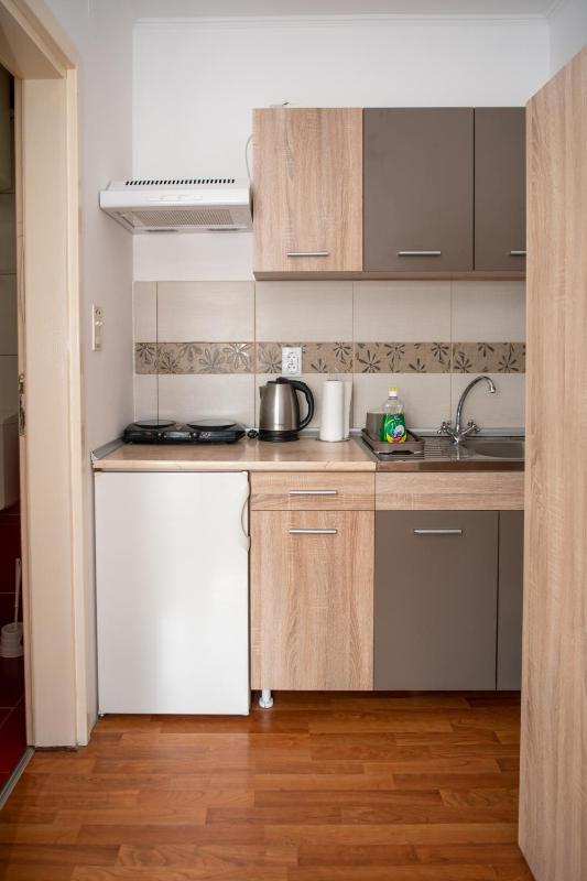 Studio Apartment image 4
