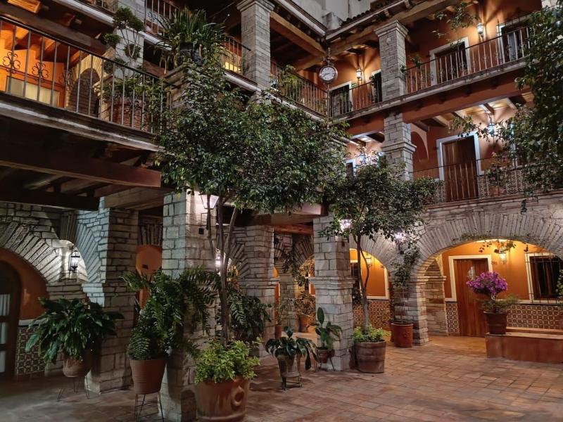 Hotel Socavon - image 1
