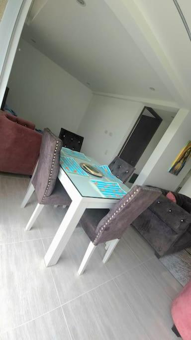 Acogedor apartamento en al sur de cali - image 24