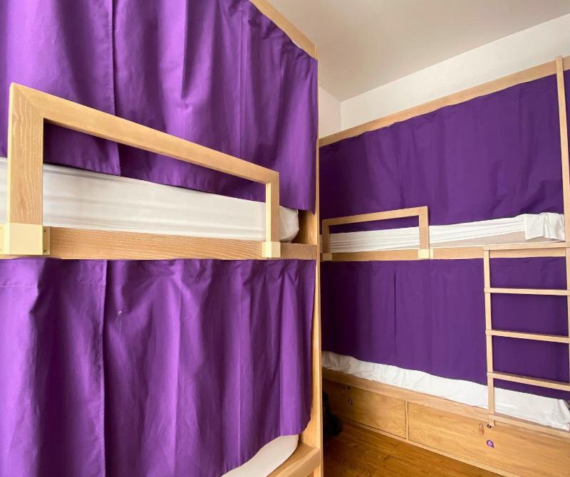Bunk Bed in Superior 6-Bed Female Dormitory Room image 1