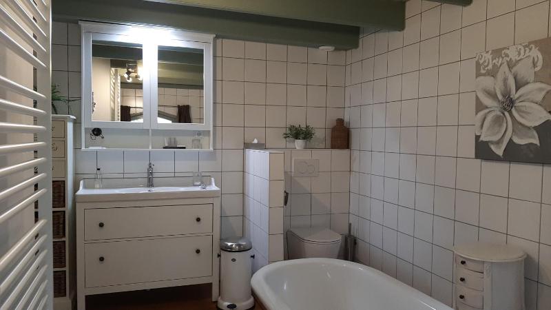 Double Room with Private Bathroom image 1