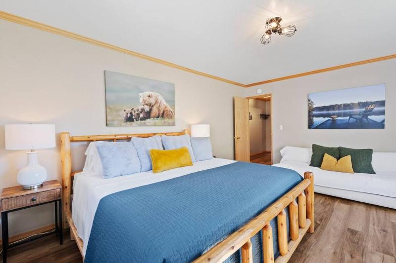 Big Bear Lake Sleep 16 - image 19