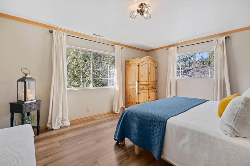 Big Bear Lake Sleep 16 - image 24