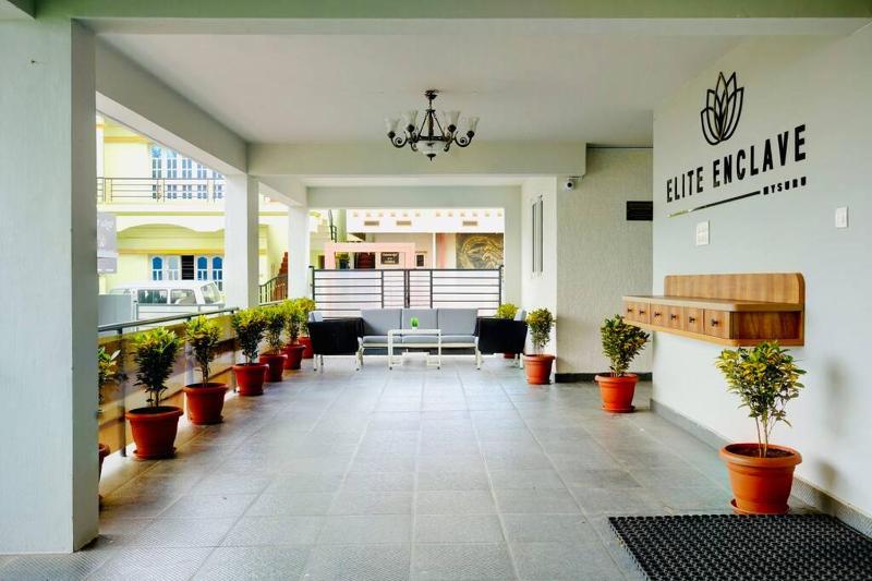 Elite Enclave - Vento - 2BHK Luxury Serviced Apartments - image 9