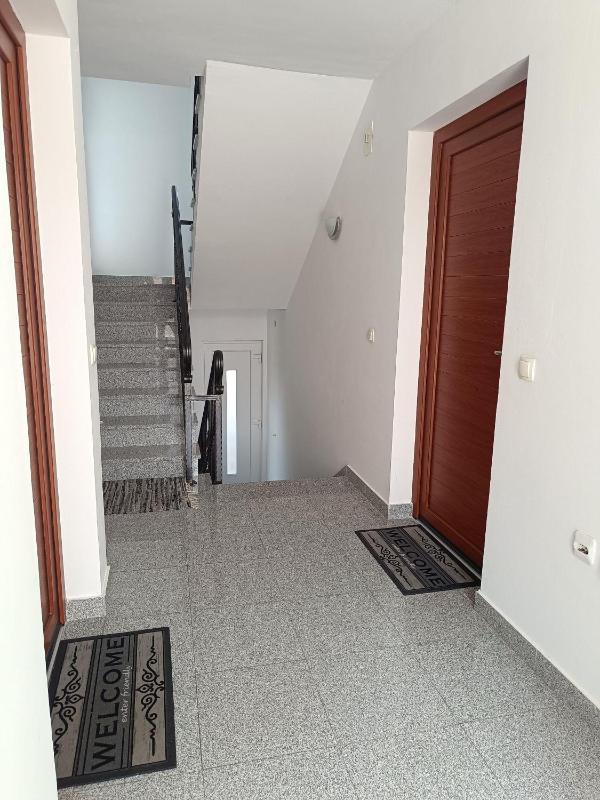 Two-Bedroom Apartment image 4