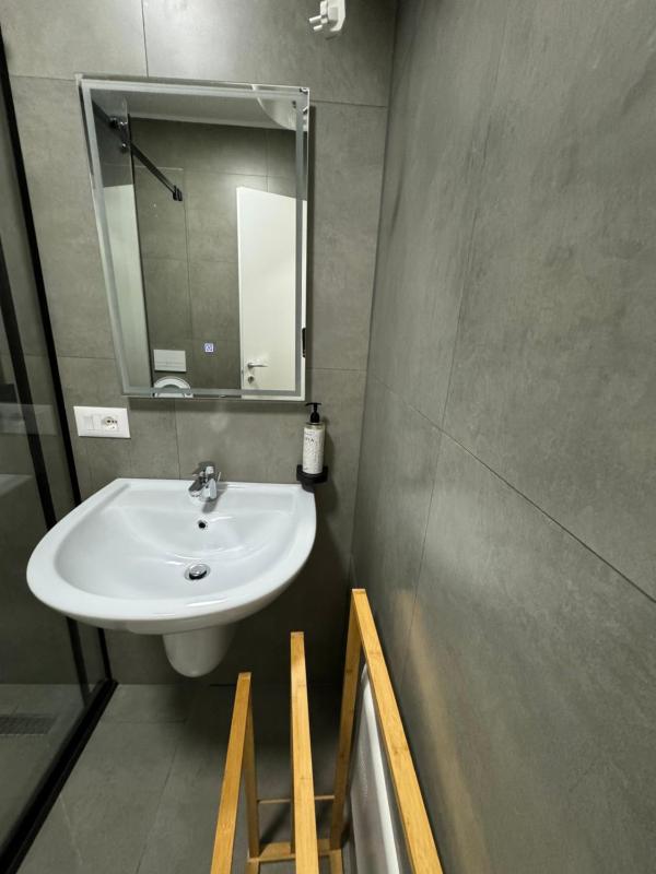 Luxury City Center Studio Apt25 - image 2
