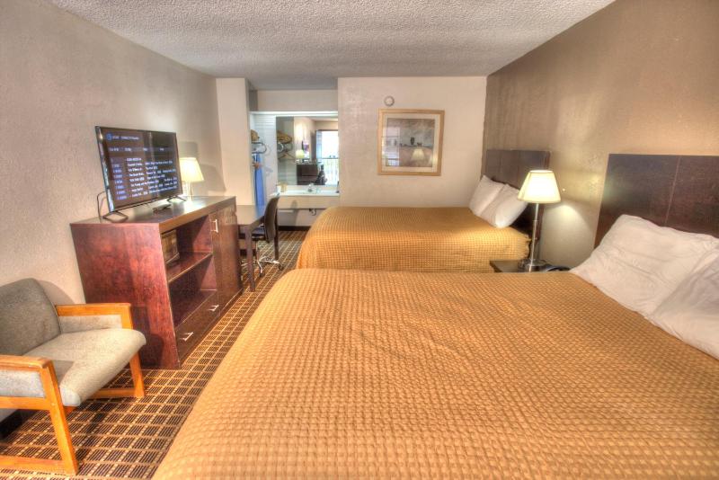 Standard Double Room image 2