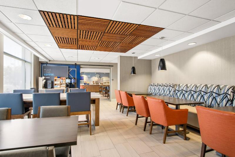 Holiday Inn Express Hotel & Suites Ocean City By IHG - image 43