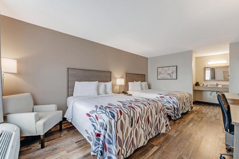  Deluxe Room with Two Queen Beds Non-Smoking image 3