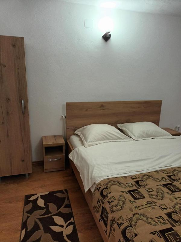 Double Room with Garden View image 4