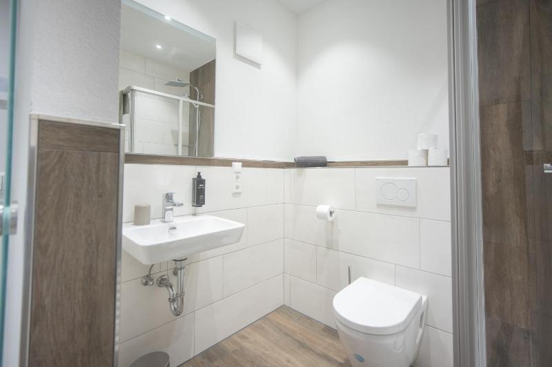 Single Room image 4