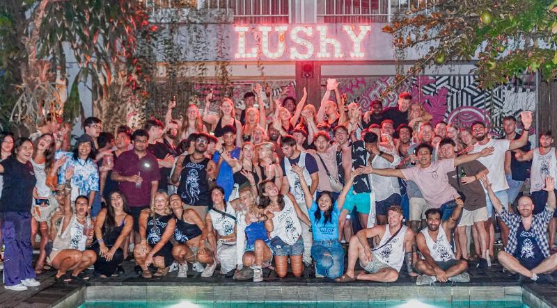 Lushy Hostel Canggu - image 1