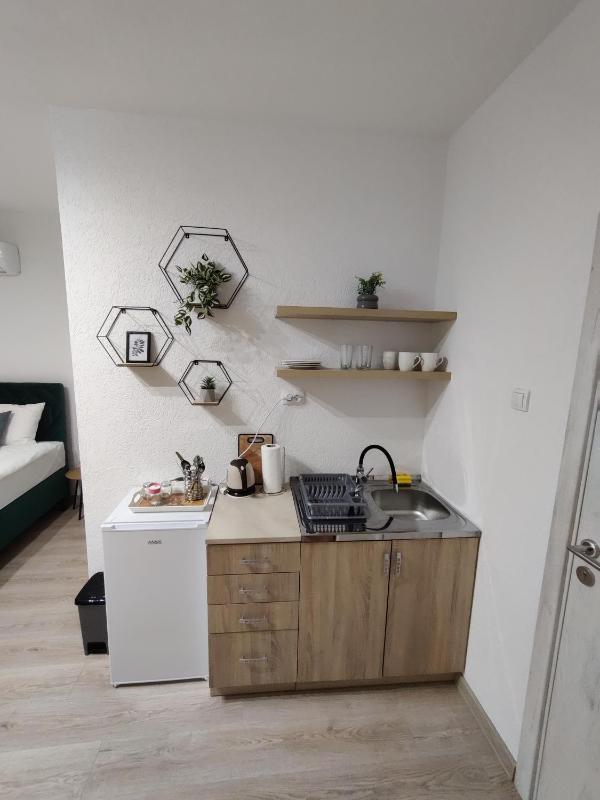 Apartmani Uroš Studio Trebinje - image 2