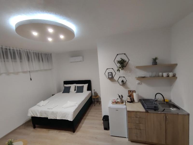 Apartmani Uroš Studio Trebinje - image 9