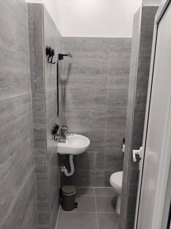 Apartmani Uroš Studio Trebinje - image 8