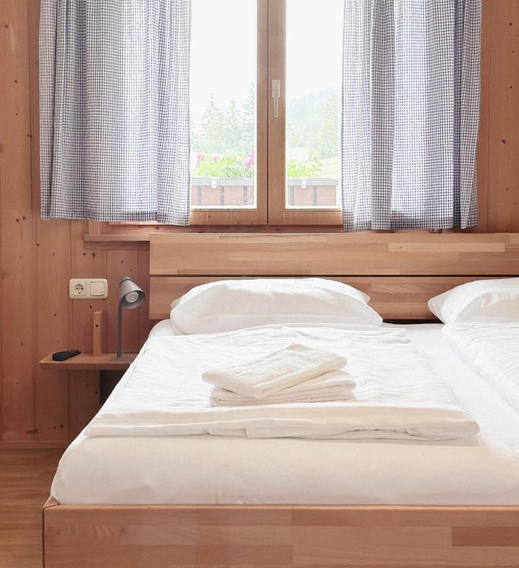 Triple Room with Shower image 1