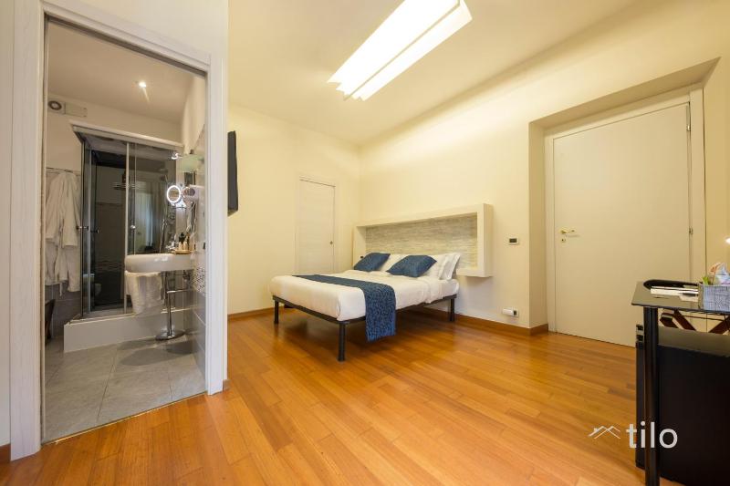 Tilo Rooms Genova - image 9