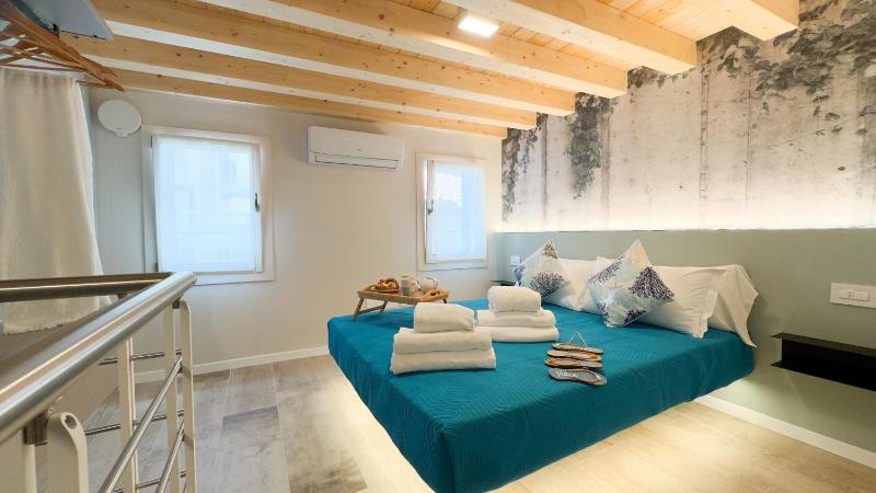 Graceful Apartments Paradise by Ca-Sa Check - image 1