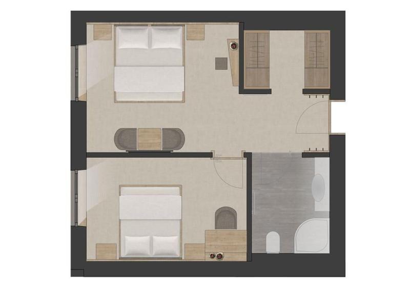 Deluxe Family Room image 2