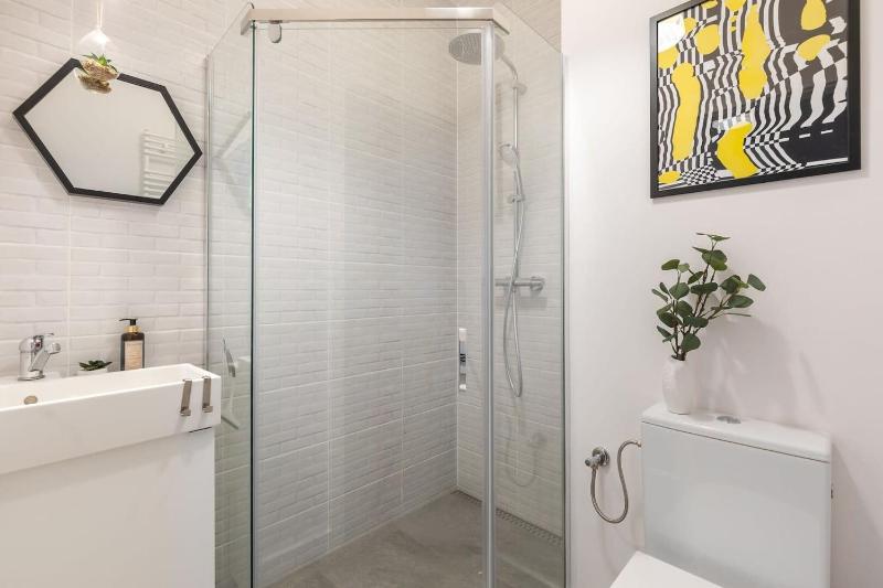 Burakowska Studios in Warsaw by Noclegi Renters - image 11