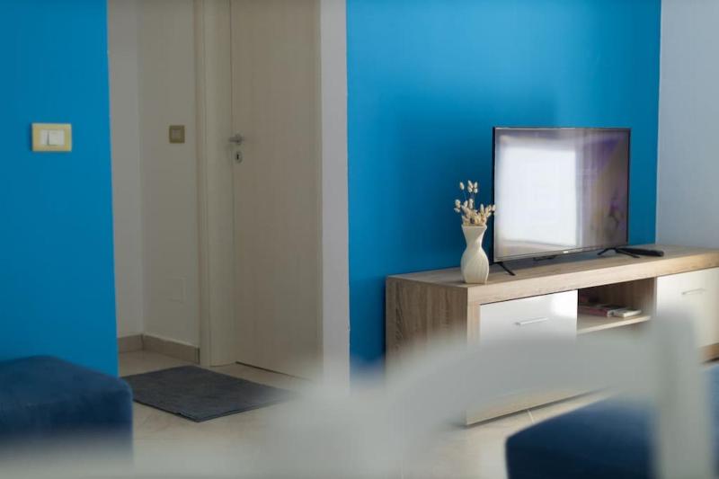 Central Seaview Apartment by PikHost - image 4