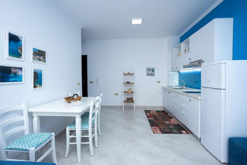 Central Seaview Apartment by PikHost - image 8