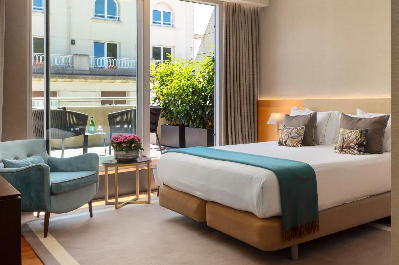 Junior Suite with Terrace image 4