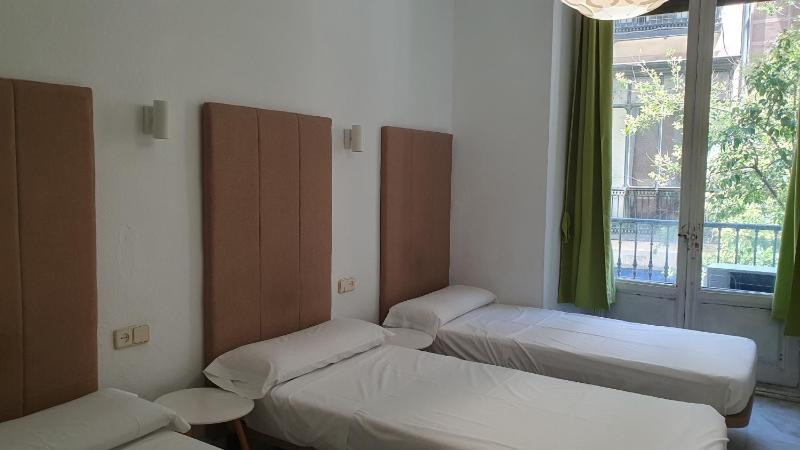 Hostal Kryse&Breogan -Madrid centro Gran Vía- - image 16