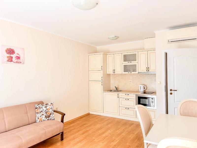 Apartment image 4