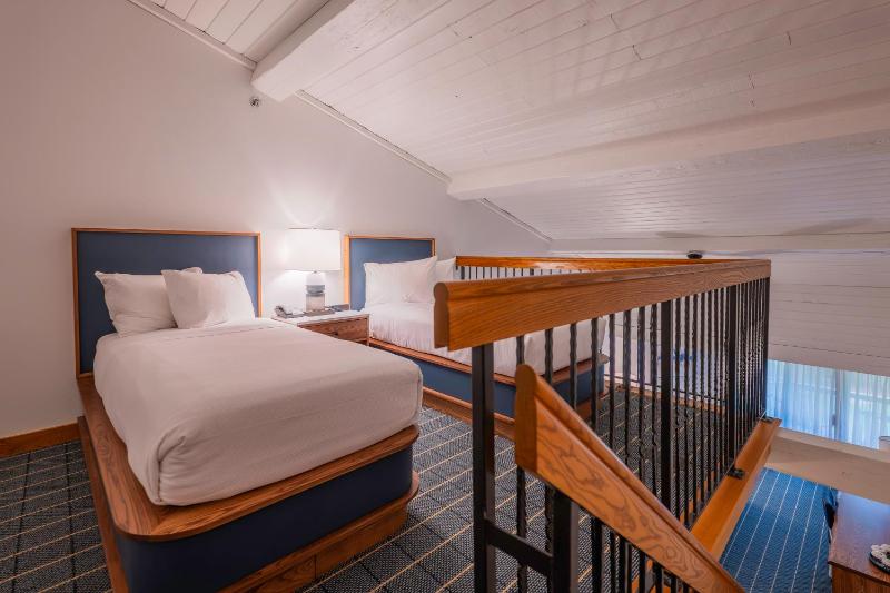 Lodges King Loft image 4