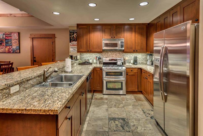 Catamount Lodge 204B by East West Hospitality - image 7
