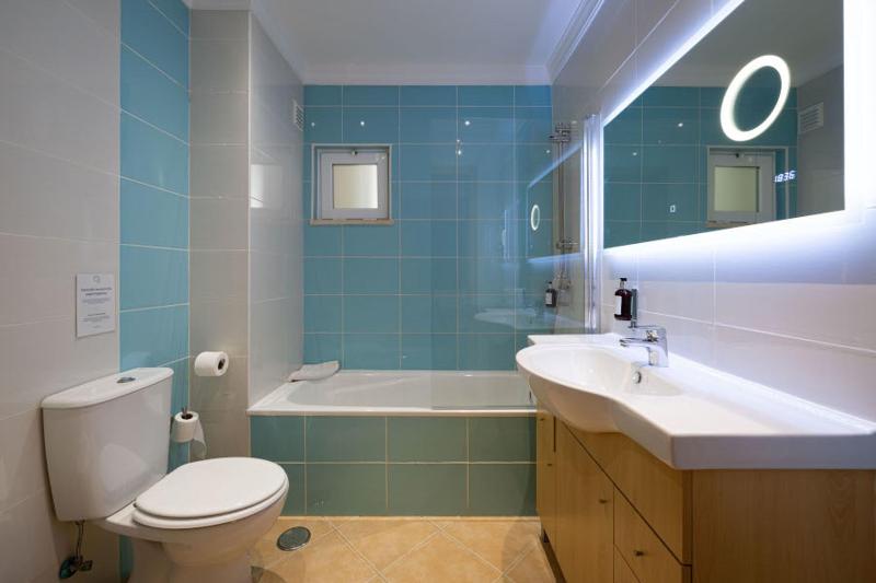 Two-Bedroom Villa image 3