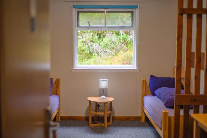 Triple Room with Shared Bathroom image 3