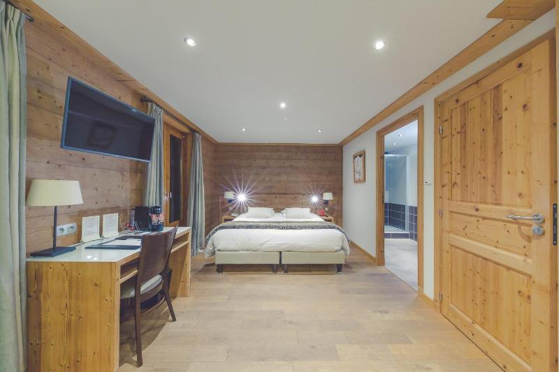 Junior Suite image 1